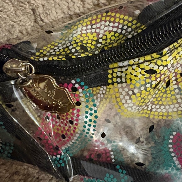 Betsey Johnson Fruits PVC Stylish Multicolor Fanny Pack - Picture 3 of 5